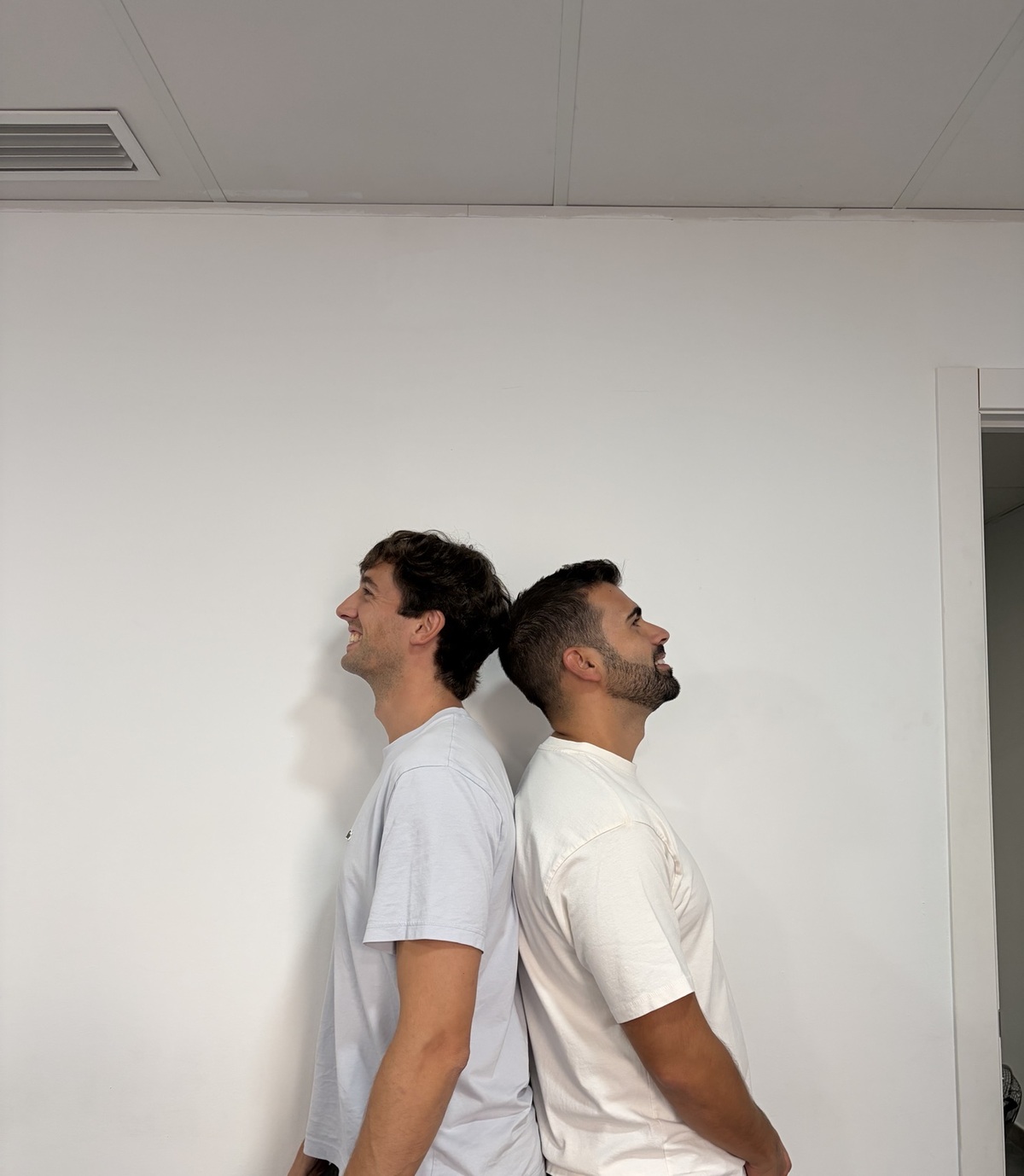 Rodrigo y Adrián, equipo de SubeLaMedia